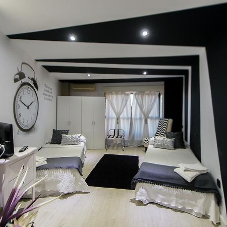 Apartamentos Los Angeles Alcañiz Екстериор снимка