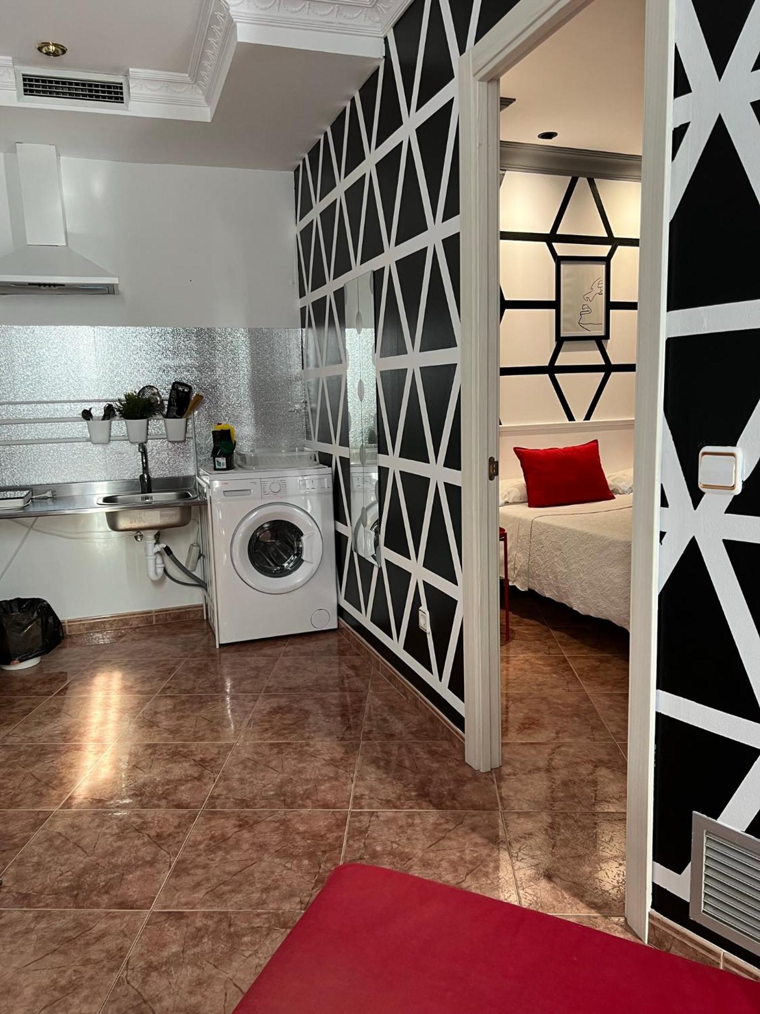 Apartamentos Los Angeles Alcañiz Екстериор снимка