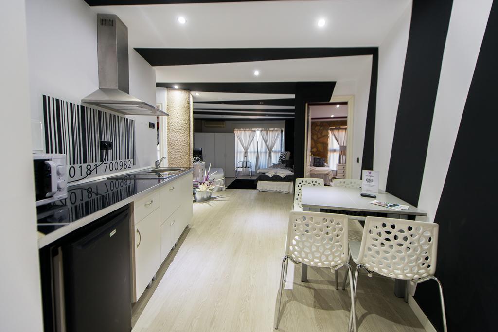 Apartamentos Los Angeles Alcañiz Екстериор снимка