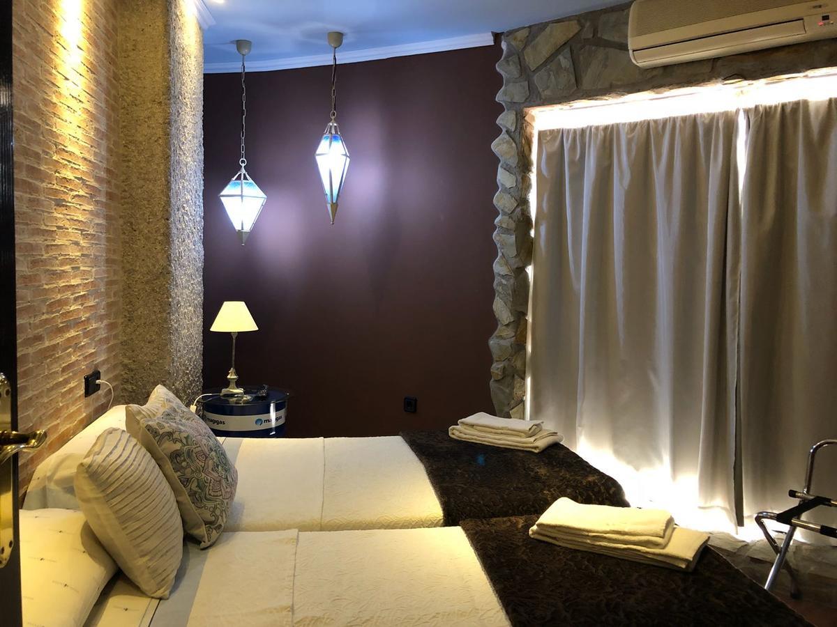 Apartamentos Los Angeles Alcañiz Екстериор снимка
